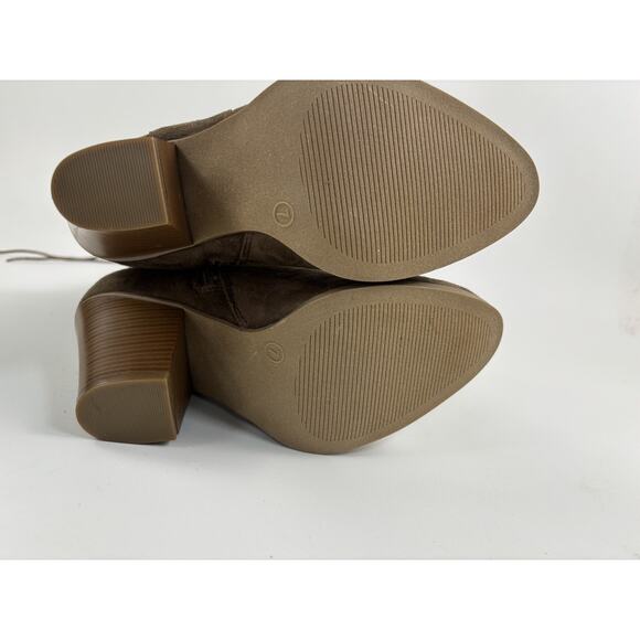 Knee High Heeled Boots Women's Size 7 Taupe Faux Suede Block Heel Lace Up Zip - Picture 11 of 14